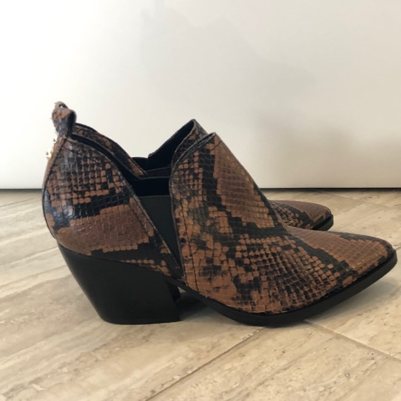 marc fisher dalaran bootie